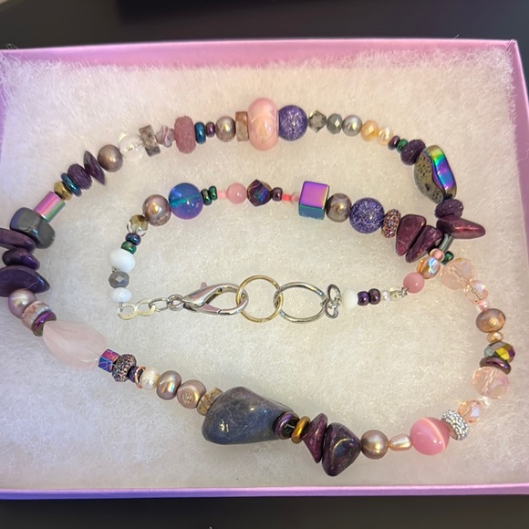 Allure Purple Beaded Necklace and Earring Set - Picture 5 of 6